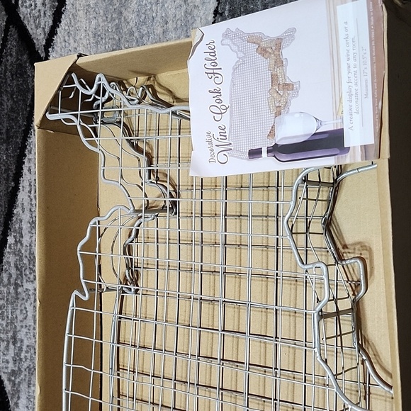 UNITED STATES WINE CORKS CHAMPAGNE CORKS MEMORIES WALL DISPLAY DECORATIVE HOLDER - Picture 5 of 13